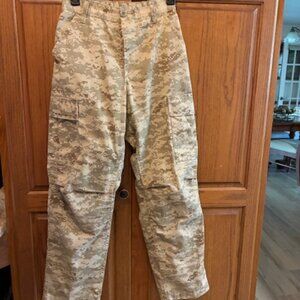 Desert Digital Camo Pants Size X-small Regular